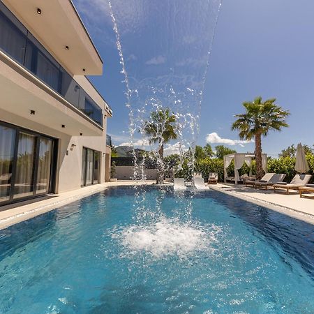 Luxury Villa My Wish With Pool Kaštel Stari Extérieur photo