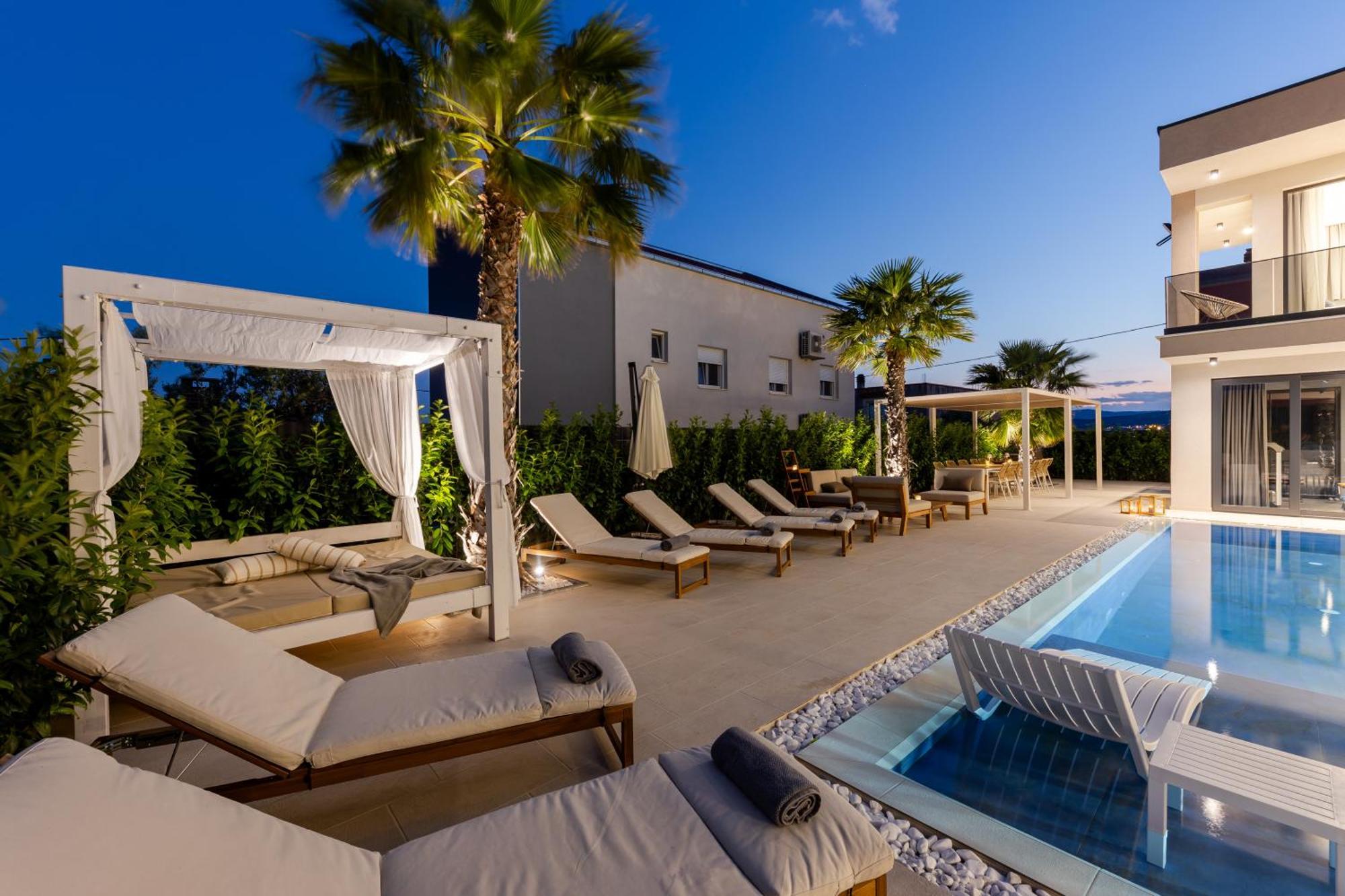 Luxury Villa My Wish With Pool Kaštel Stari Extérieur photo